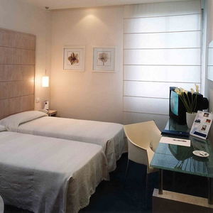 Sejur B&B Hotel First vacanta Calenzano