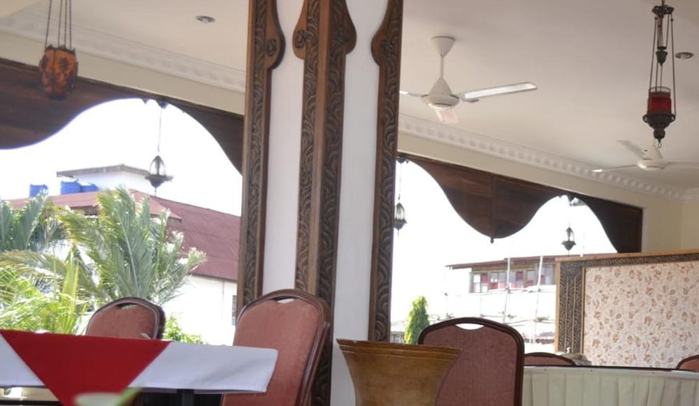 Al-Minar Hotel