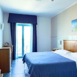 Hotel Serpa Hotel cazare Anzio