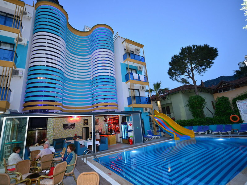 Yade Luxe Hotel