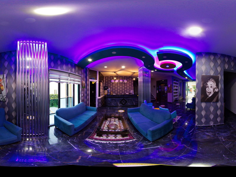 Yade Luxe Hotel