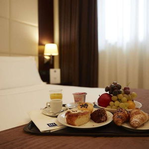 Hotel Ih Hotels Milano Watt 13 cazare Quebec