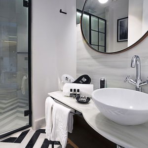 Hotel One Shot Palacio Conde De Torrejón 09 cazare Seville