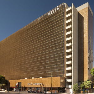 Hotel Meliá Lebreros cazare Seville