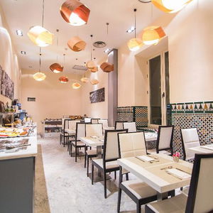 Hotel Petit Palace Santa Cruz cazare Seville