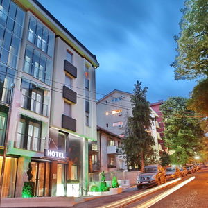 Hotel Nova City Signature Collection Hotels cazare Belgrad
