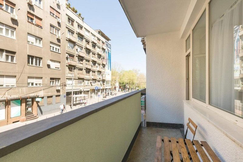 Hotel Premium Crown Suites