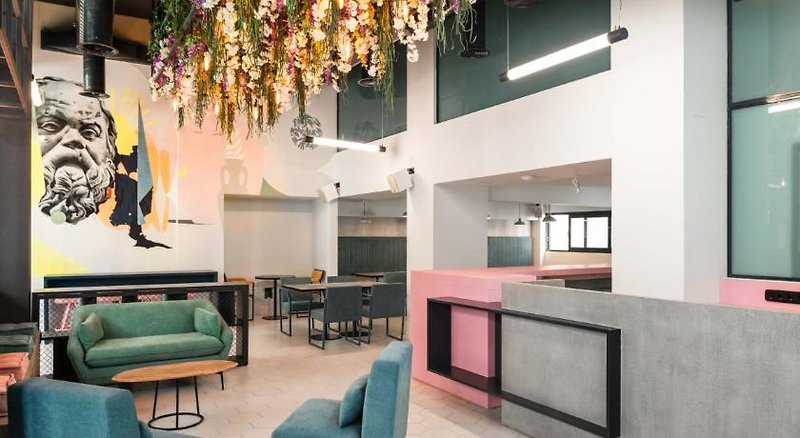 Colors Hotel