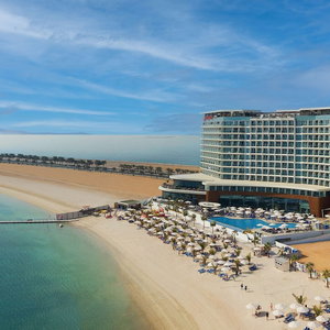 Hotel Hampton By Hilton Marjan Island cazare Al Marjan Island