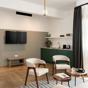 Sejur Play Theatrou Athens Hotel vacanta Georgia