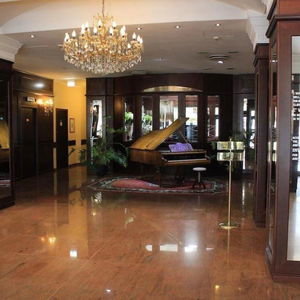 Hotel Mythos cazare Quebec