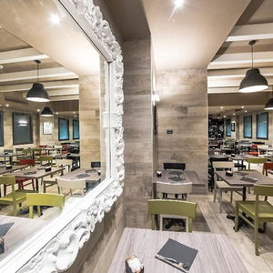 Hotel Just Hotel Milano cazare Quebec