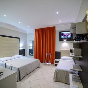 Hotel Demo' cazare Quebec