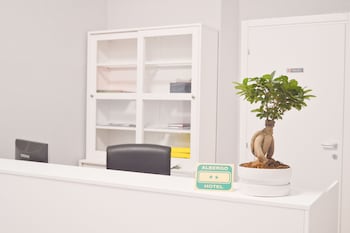 Miu Hotel