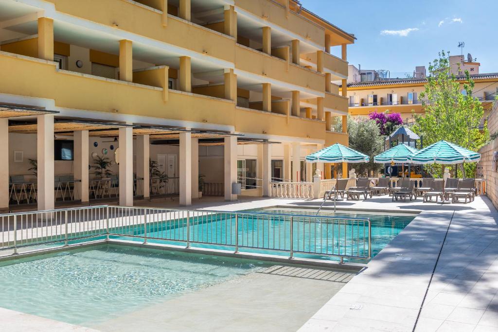 Flor Los Almendros Hotel And Apartaments