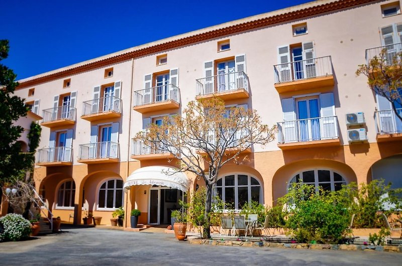 Hotel Les Arbousiers