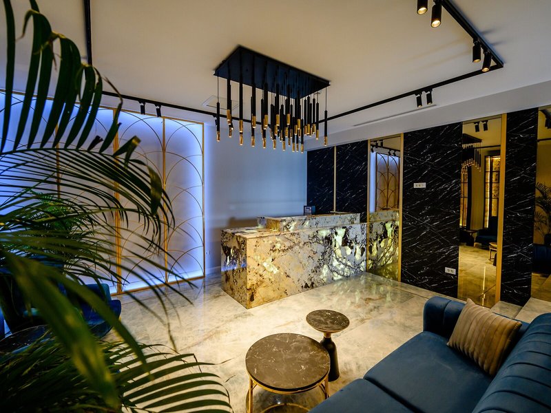 Elitte Inn & Suites