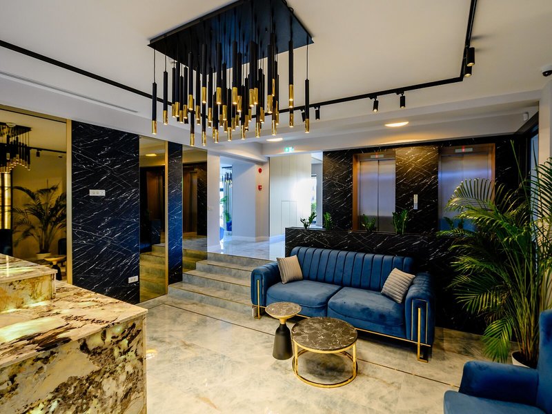 Elitte Inn & Suites