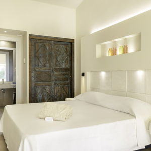 Hotel Costa Dei Fiori cazare Pula