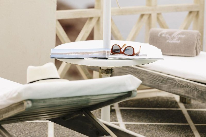 Oia Mare Villas