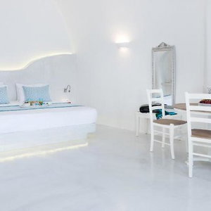 Hotel Maregio Suites cazare Oia