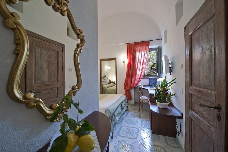 Hotel L'antico Borgo Dei Limoni B-B