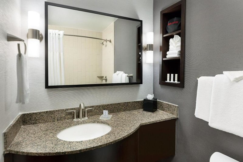 Hotel Courtyard By Marriott Los Angeles Woodland Hills