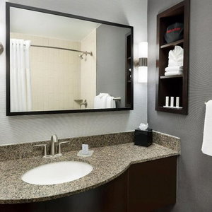 Hotel Courtyard By Marriott Los Angeles Woodland Hills cazare Woodland Hills