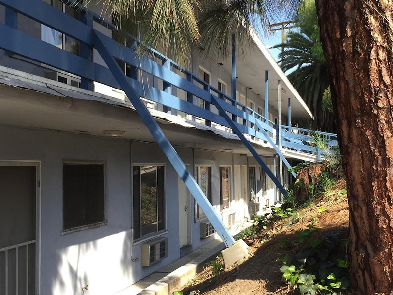 Hotel Holiday Lodge