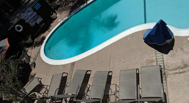 Hotel Tarzana Inn