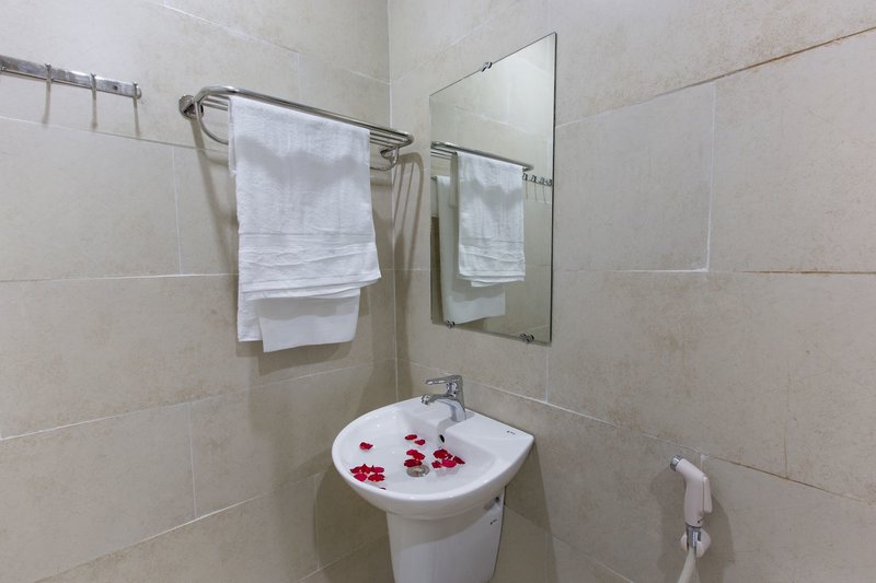 Hotel Golden Bee Homestay