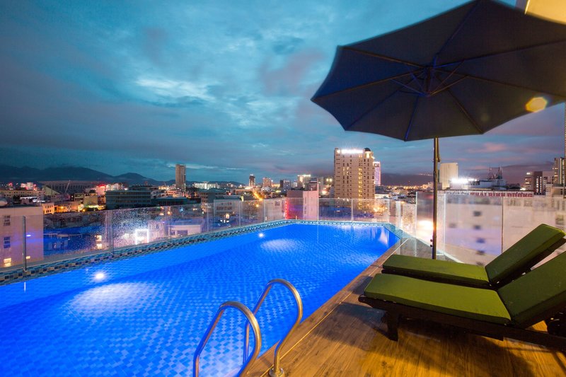 Central Hotel & Spa