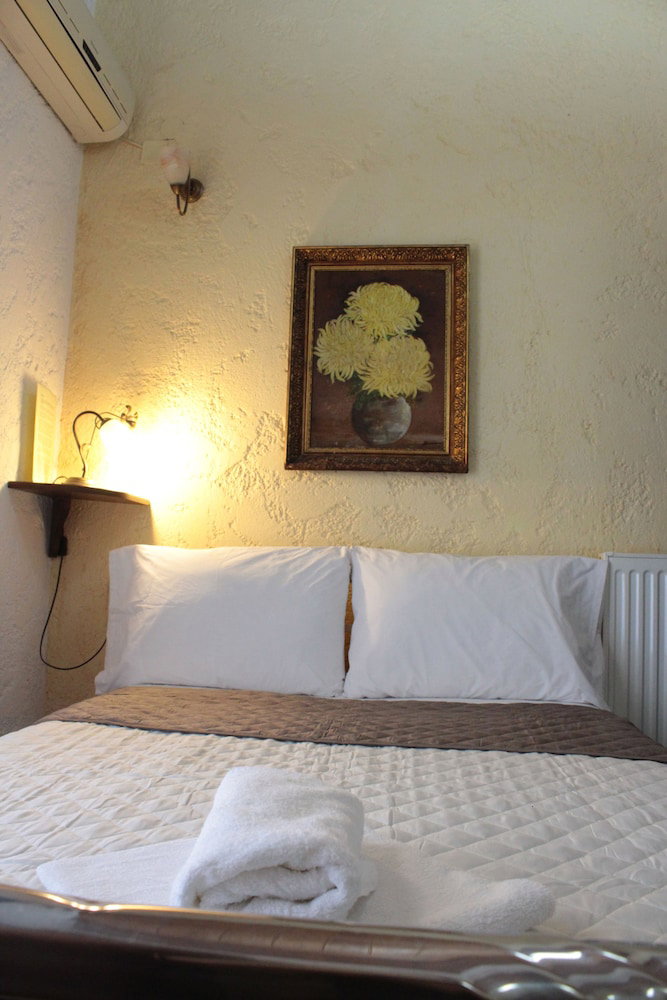 Hotel Keramos