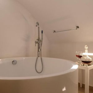 Sejur Muses Cycladic Suites vacanta Oia