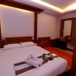 Hotel The Peace Tara House cazare Ko Lanta