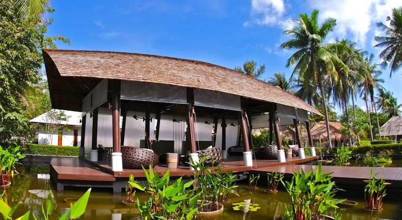 Twin Lotus Resort & Spa