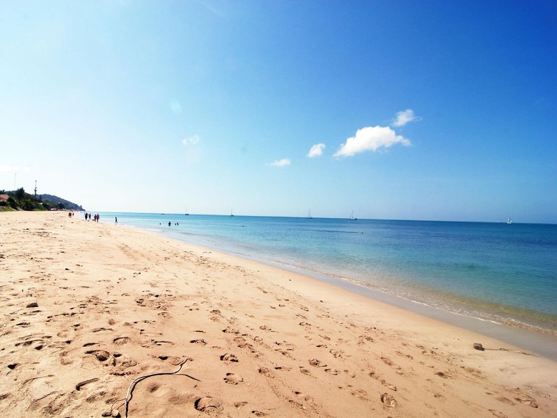 Lanta Il Mare Beach Resort