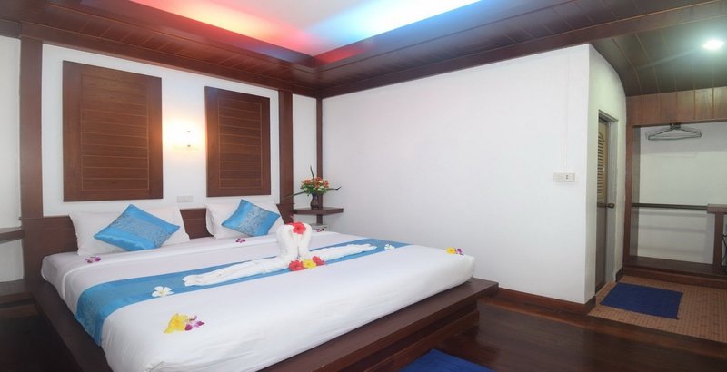 Lanta Sunny House
