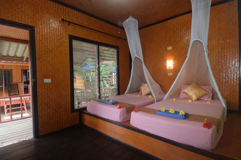 Lanta Sunny House