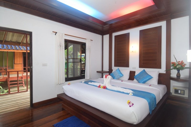 Lanta Sunny House