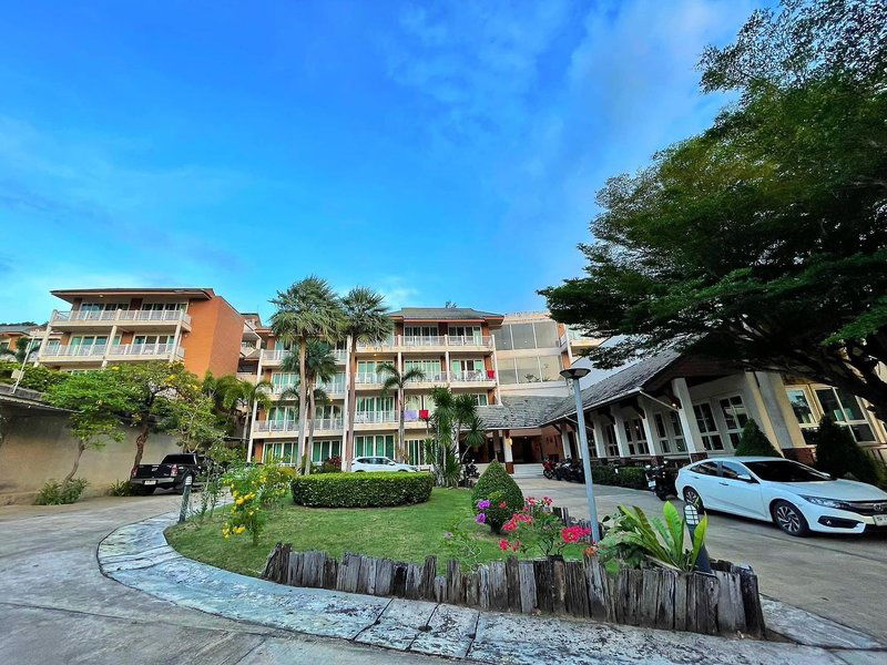 Hotel Ananda Lanta Resort
