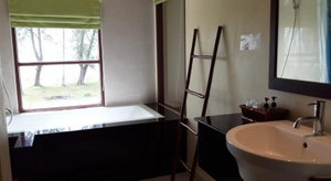 Hotel Lanta Pura Beach Resort cazare Saladan