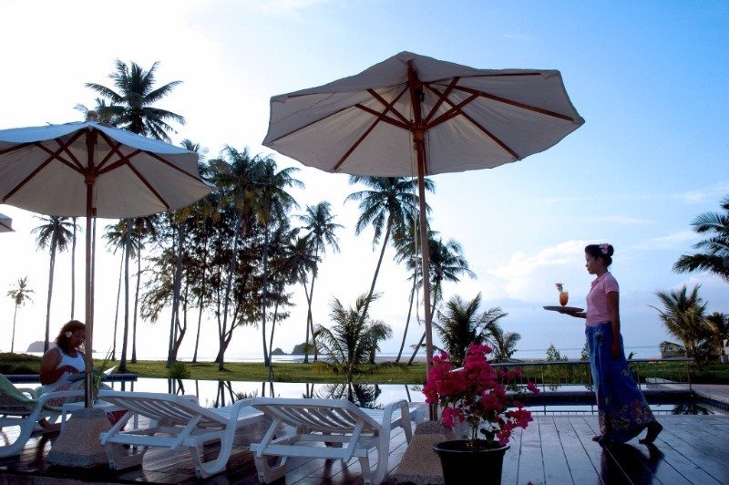 Lanta Pura Beach Resort