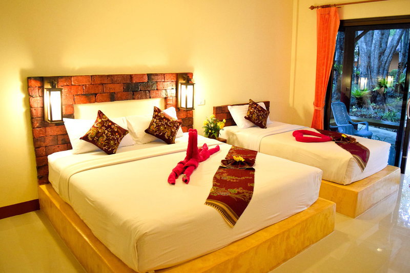 Lanta Pearl Beach Resort