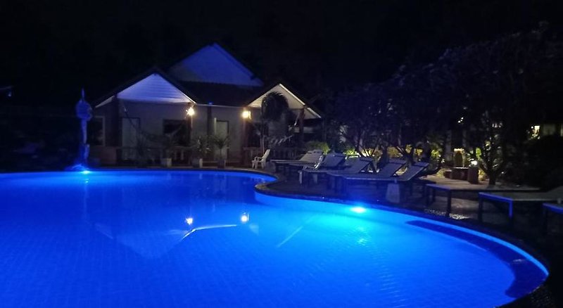 Hotel Blue Andaman Lanta Resort