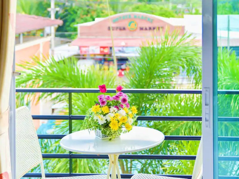 The Orange City Resort