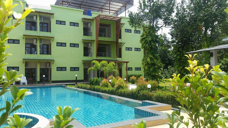 Hotel Morakot Lanta Resort