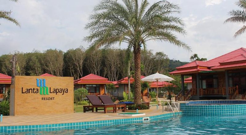 Lanta Lapaya Resort