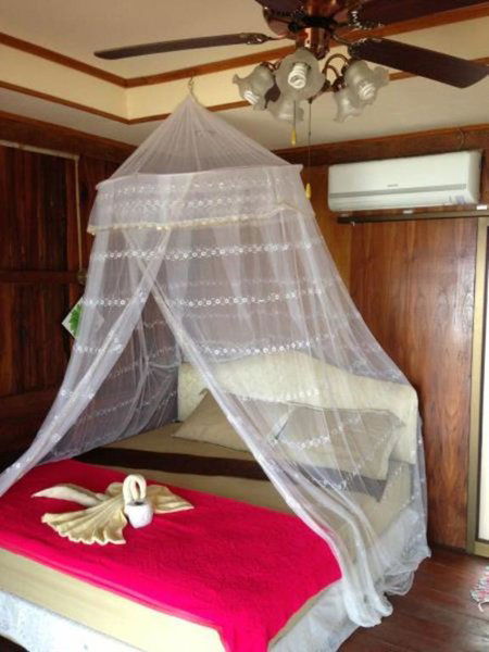 Hotel Golden Pearl Beach Resort