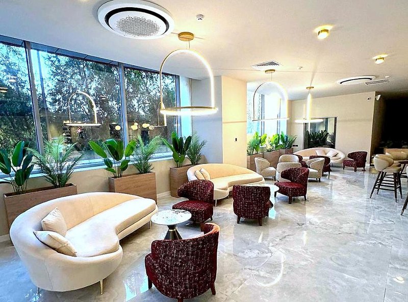 Ramada By Wyndham Bucharest Otopeni Airport